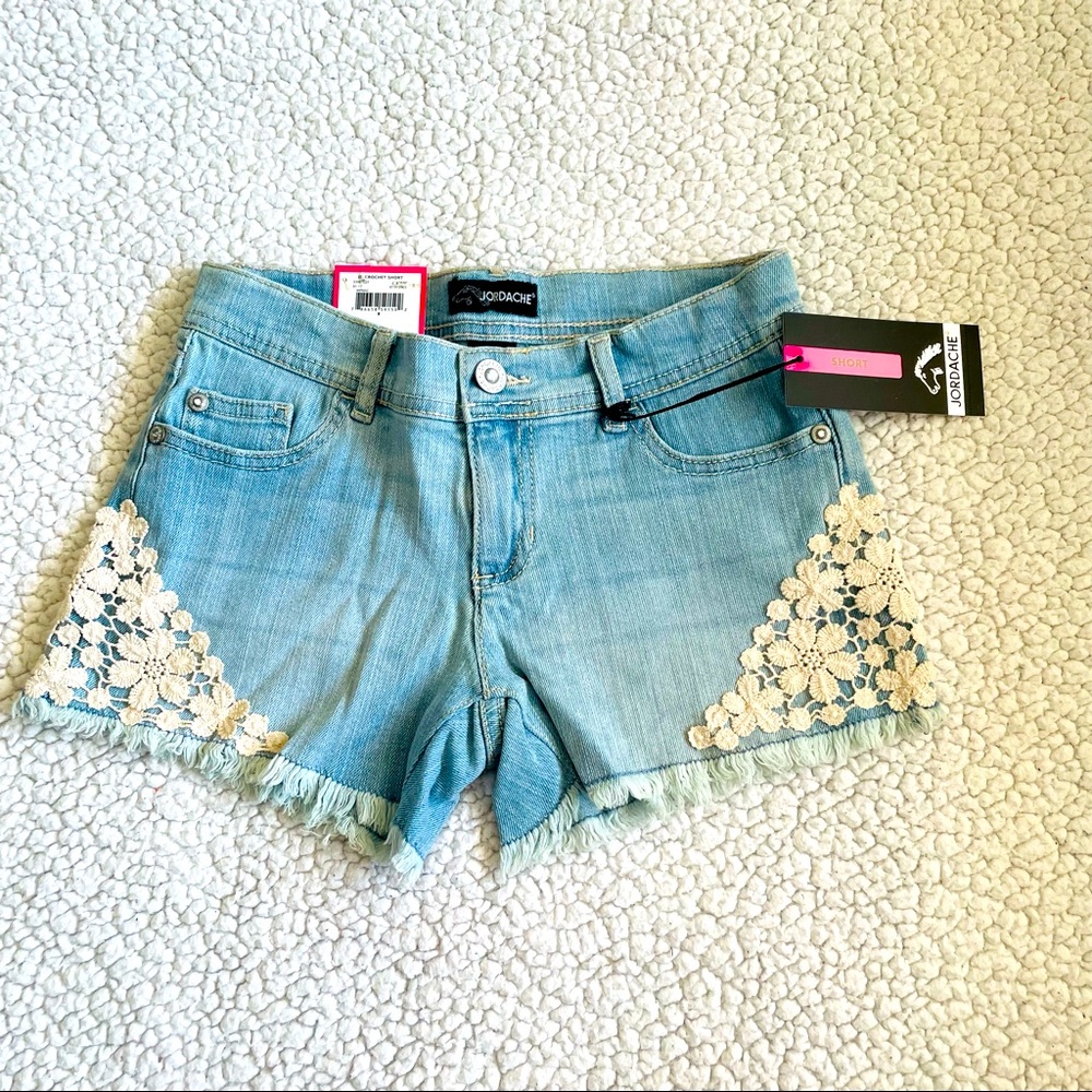Jordache adjustable waist shorts size 8